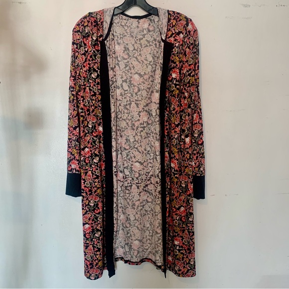 Cuddl Duds Softwear black floral stretch hooded button front cardigan / Robe M - Picture 3 of 6